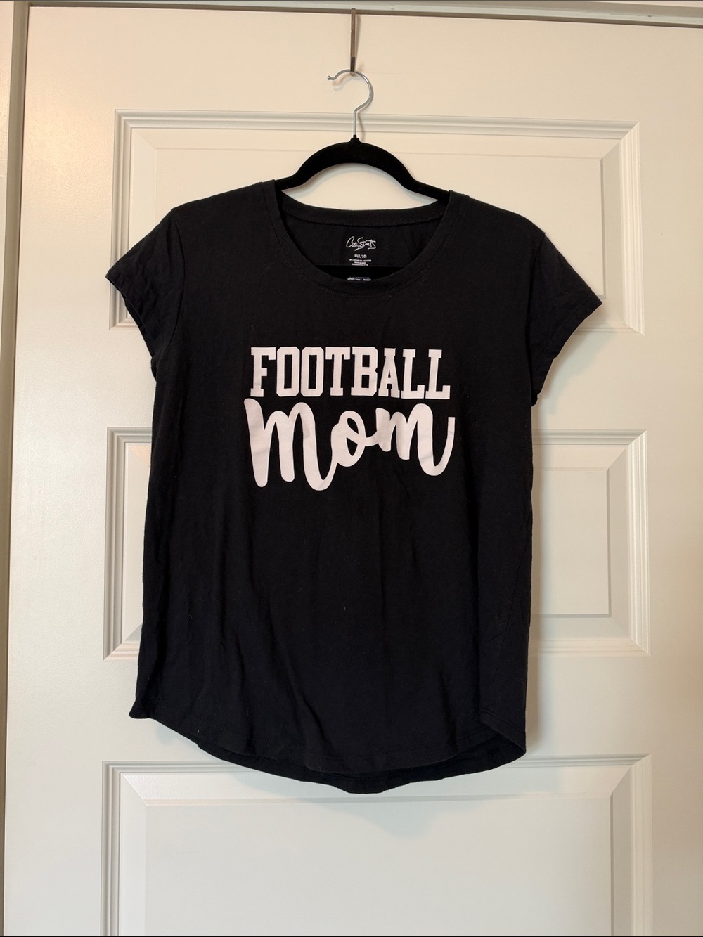 Black "Football Mom" Graphic Tee
